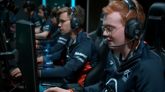 腾讯财报揭示无畏契约成就PC射击游戏新纪元